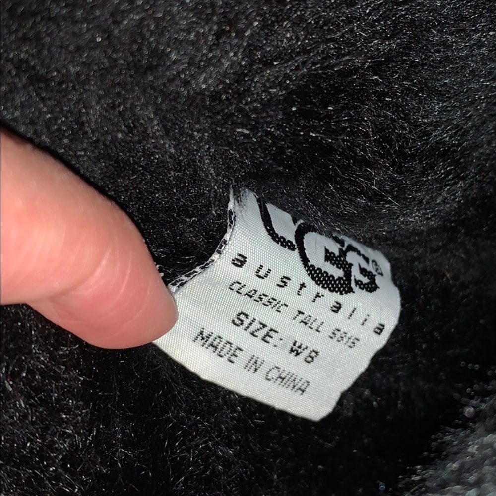 black ugg’s - Picture 6 of 7